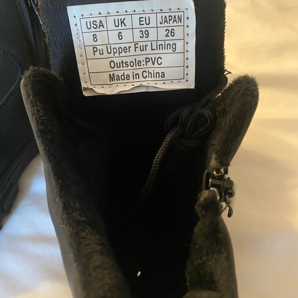 Outdoor, Women's Black Boots Size 8, Brand New Without The Box. - Picture 5 of 5